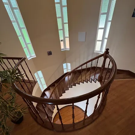 Panoramic View - 3br Two-storey Apartamento Funchal (Madeira)