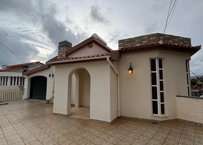 Panoramic View - 3br Two-storey Apartamento Funchal (Madeira)